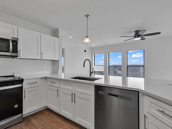 4th image of 9661 Shore Dr. #8 C34