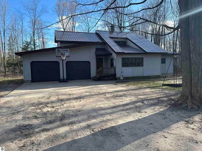 6340 E 26 1/4 Rd, Cadillac, MI, 49601