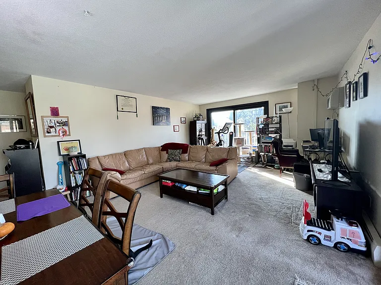 84 Pleasant St #2 — Photo 6