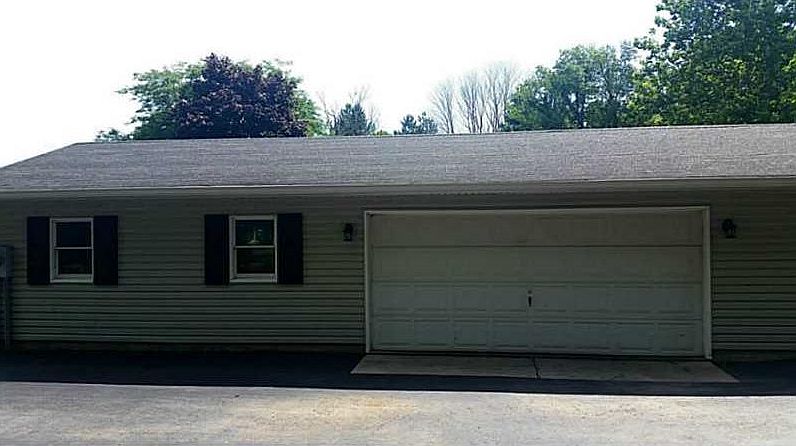 2nd image of 11379 Cow Path Rd