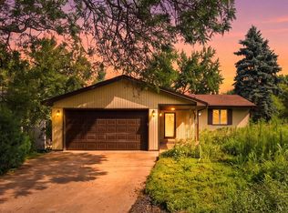 631 Transit Ave, Roseville, MN 55113