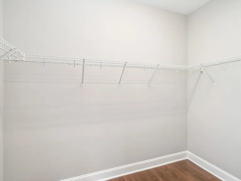 4935 Willow Bluff Cir — Photo 24