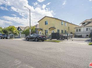 238 W 46th St, Los Angeles, CA 90037