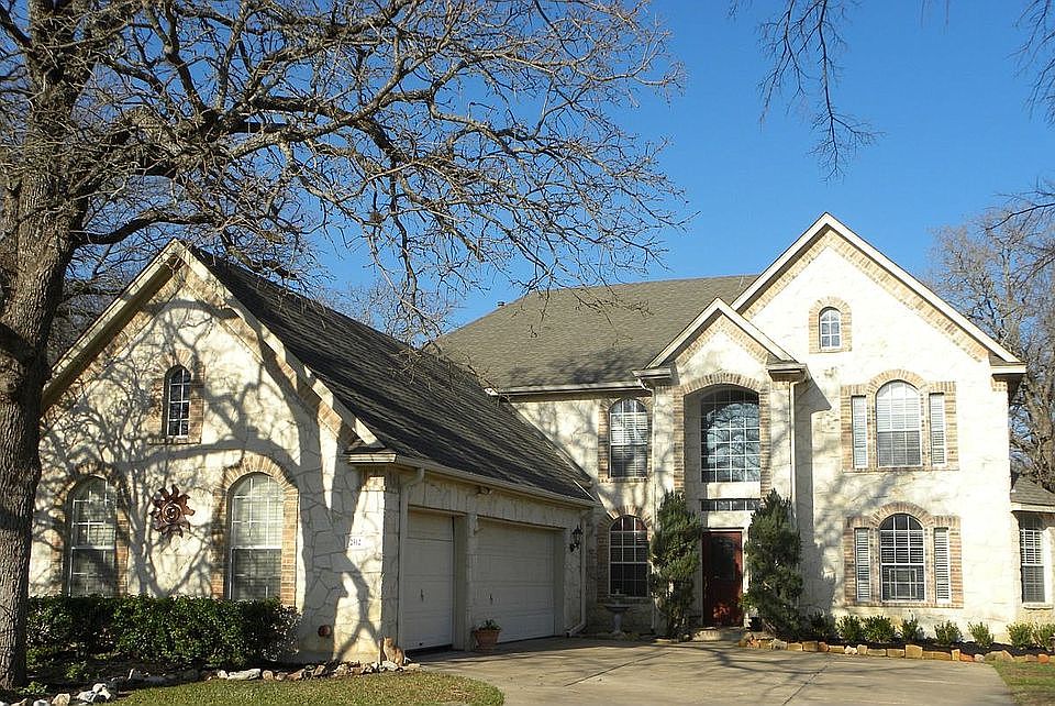 1st image of 2512 Plantation Dr