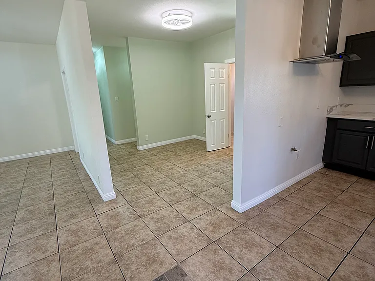 4613 Eugene St #1 — Photo 15