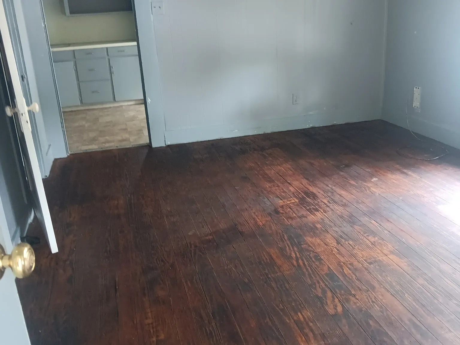 1 bed, 855 sqft, $995 — Photo 3