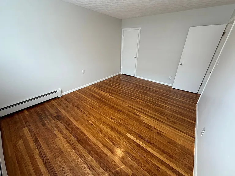 544, 546, 546-1/2 Chandler Street — Photo 12