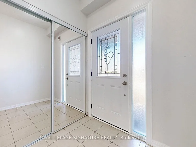 138 Sun King Cres — Photo 6