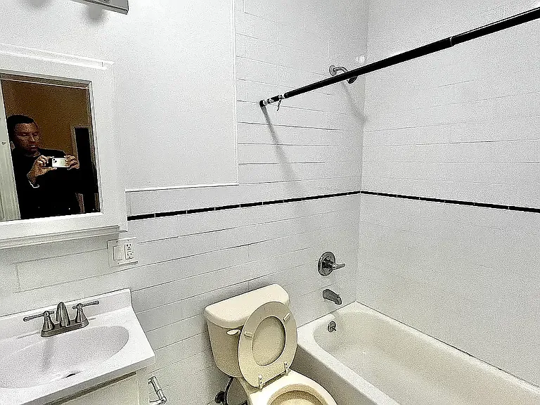 424 E 138th St #2C — Photo 5