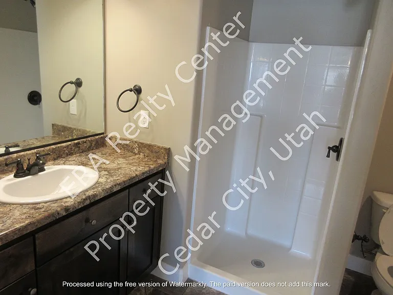 485 W 1425 N #G5 — Photo 9