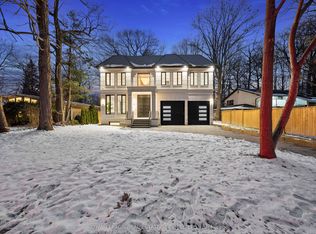 4 Waxwing Pl, Toronto, ON M3C1N6