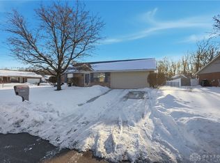 5564 Ridgewood Rd E, Springfield, OH 45503