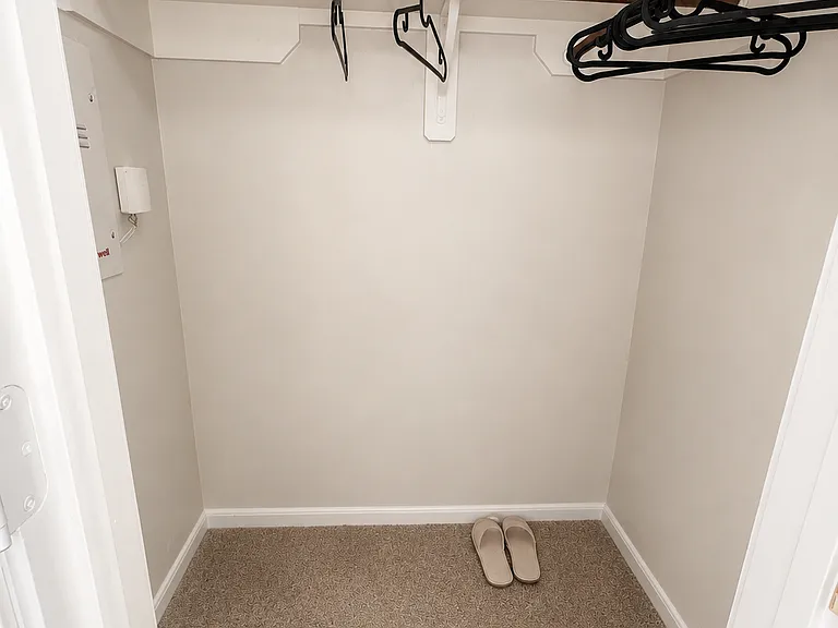 12915 Meadow Springs Dr — Photo 25