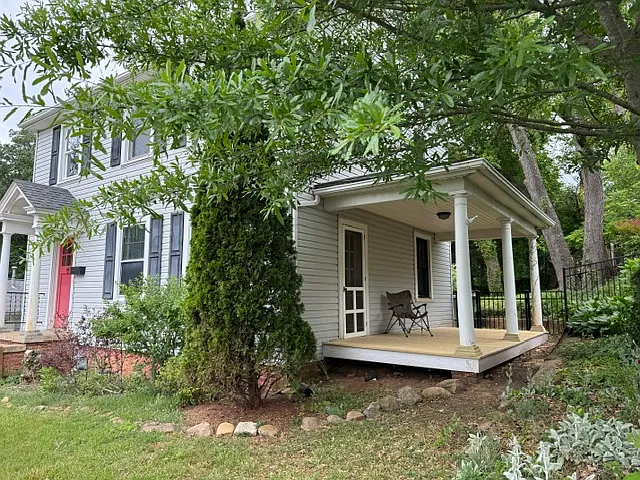 54 Longview Rd — Photo 2