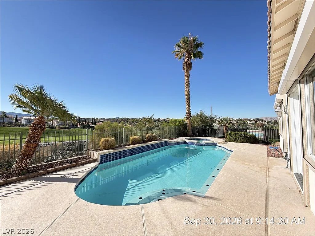 3 bed, 2.5 bath, 2178 sqft, $3,175 — Photo 2