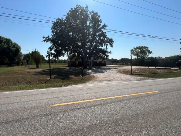 13927 Boudreaux Rd, Tomball, TX 77377