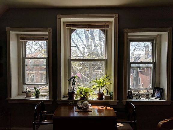 3rd image of 809 S Saint Bernard St Floor 3