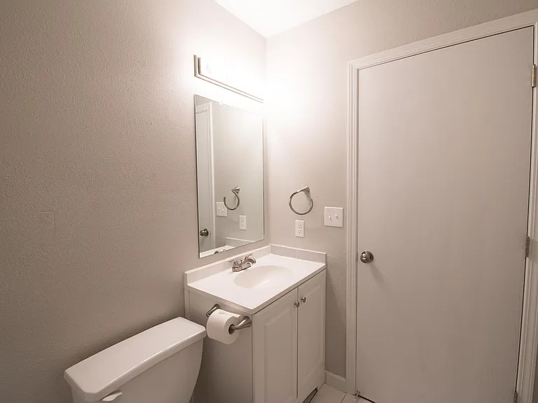 Lower 0.5 bathroom with brand new vanity.