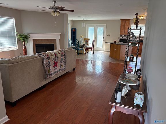 4th image of 114 Forestbrook Dr