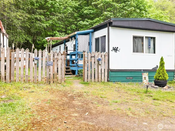 792 Cottonwood Lane, Port Angeles, WA 98362