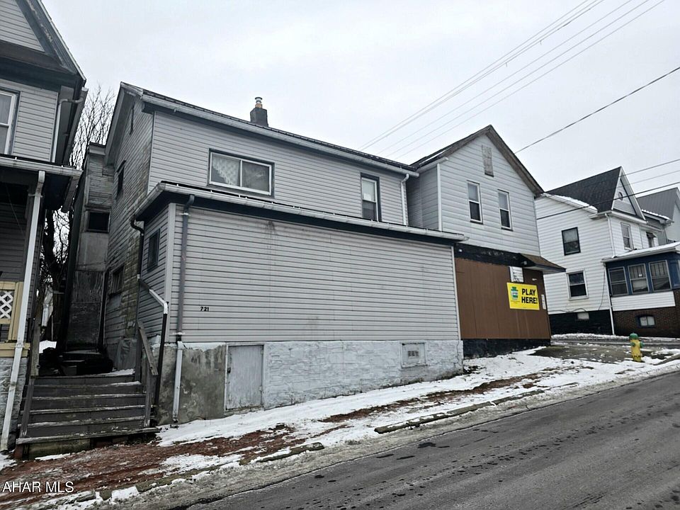 2nd image of 721-723 2nd Ave