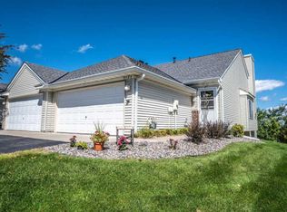 9724 Xenium Ln N, Maple Grove, MN 55369