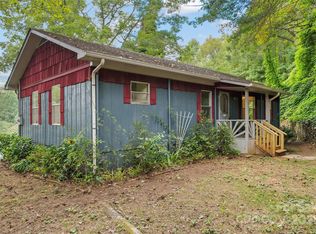 67 Quartz Ln, Balsam, NC 28707