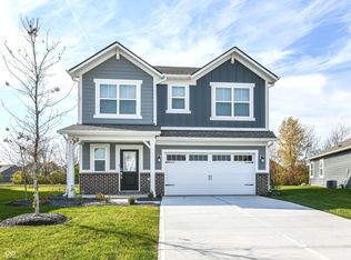 6410 Hawthorne Dr, McCordsville, IN