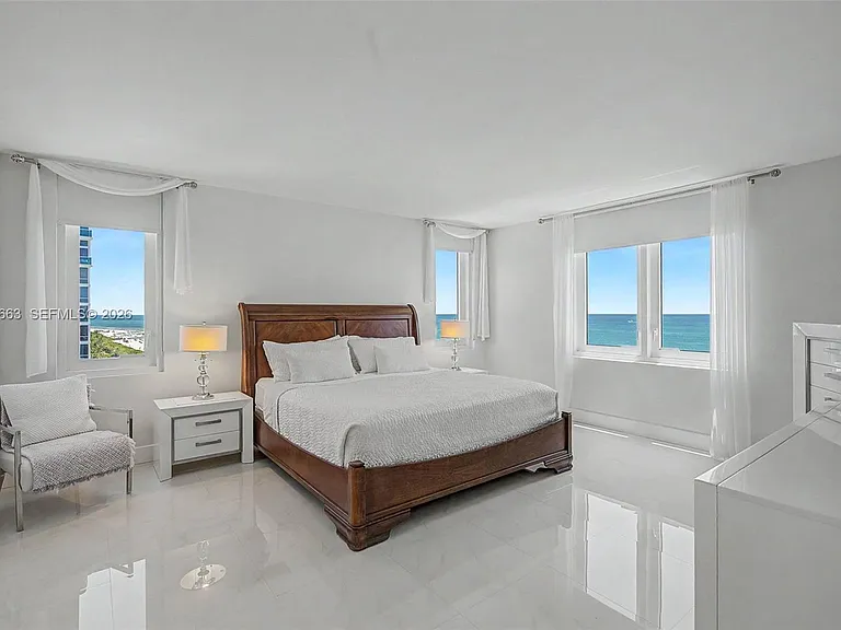 2301 Collins Ave #1210 — Photo 12