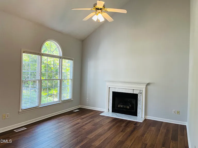 504 Quest Ridge Dr — Photo 3
