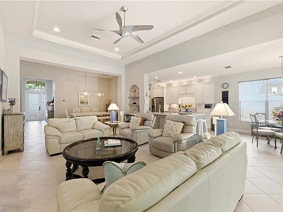 3rd image of 7783 Martino Cir
