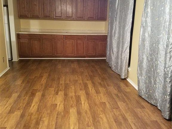 2nd image of 88 Shady Bluff Dr