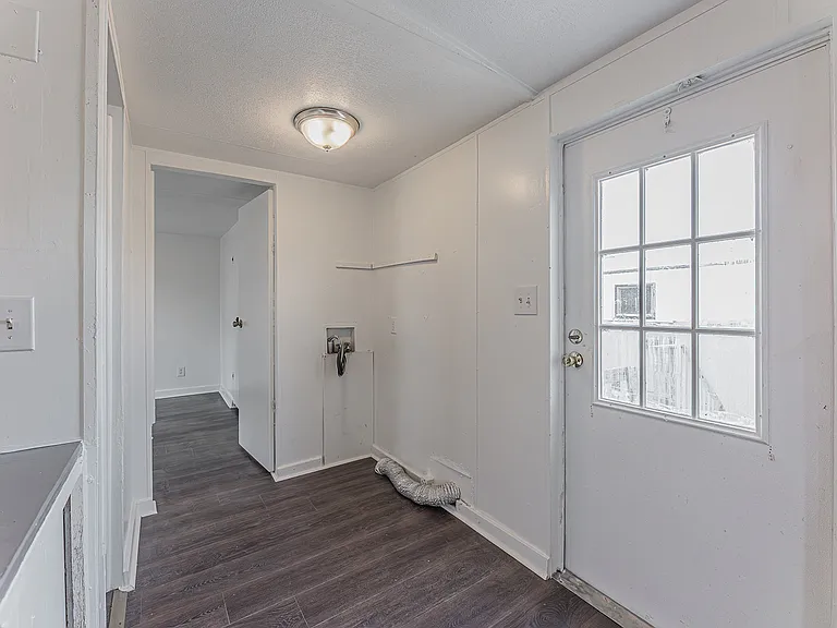 410 N Amy Ln #3 — Photo 2