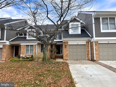 12 River Oaks Cir, Baltimore, MD, 21208