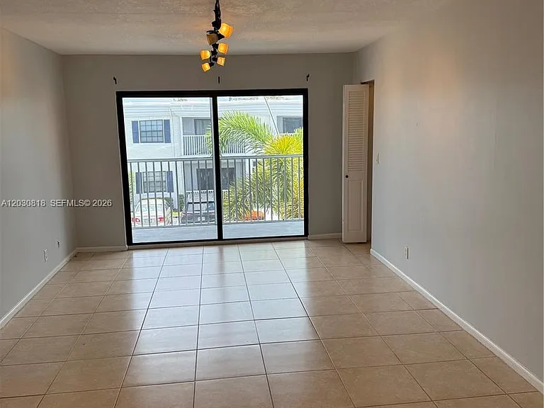 170 Cypress Club Dr #729 — Photo 3