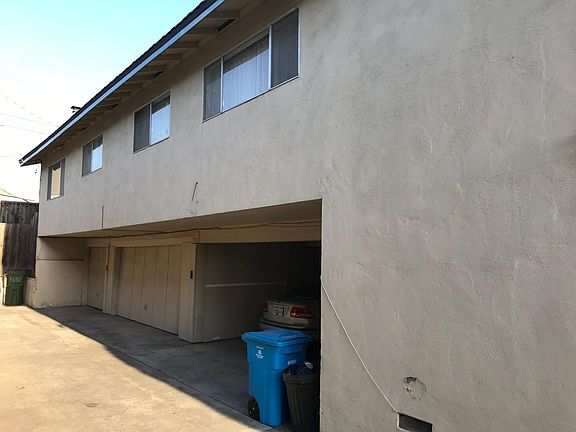 3rd image of 797 Cornell Dr