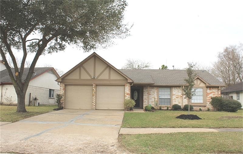 1st image of 7222 La Entrada Dr