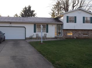 3333 Glenbrook Dr, Barberton, OH