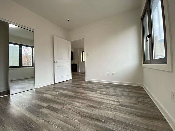 3rd image of 26 Lawton St #3F