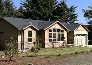 1st image of 6550 NE Port Dr