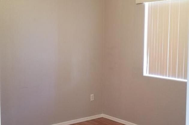 1st image of 7311 E Weeping Willow Dr