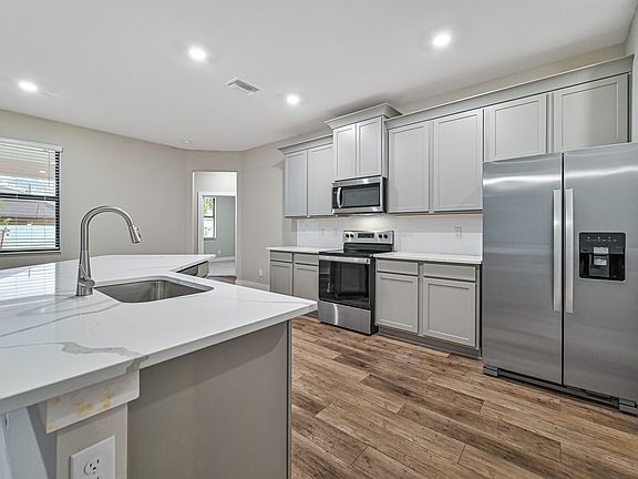 All kitchen appliances inclued