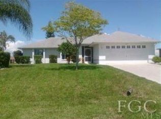 4203 SW 9th Pl, Cape Coral, FL 33914
