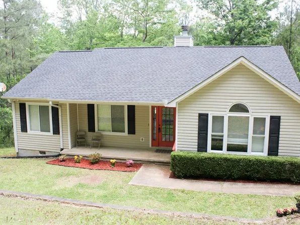 337 Waterview Dr, Lagrange, GA 30240