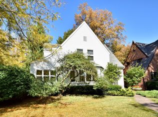 1019 Knox St, Birmingham, MI 48009