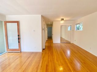 Pet Friendly 2BR 1BA with Modern Updated Kitchen and Shared Yard, Oakland, CA 94611