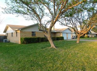 1205 Randy Dr, Graham, TX 76450