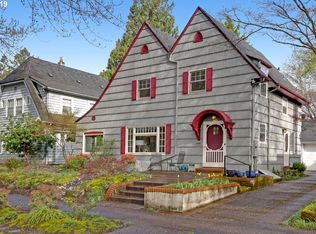 3947 SE Oak St, Portland, OR 97214