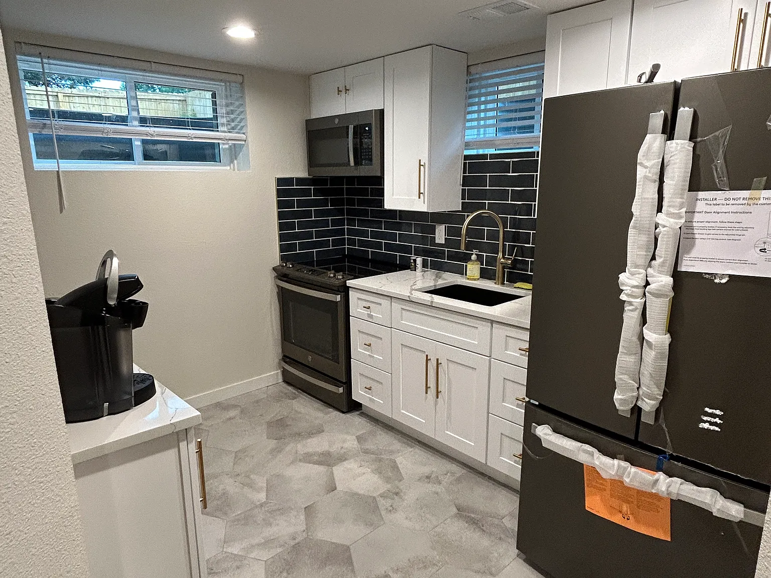 2 bed, 800 sqft, $2,390 — Photo 4