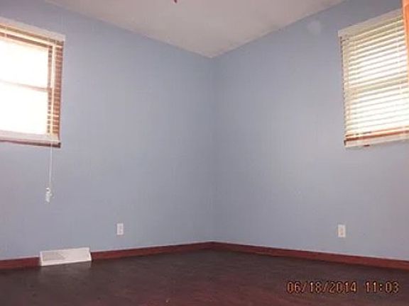 5th image of 6809 60th Ave